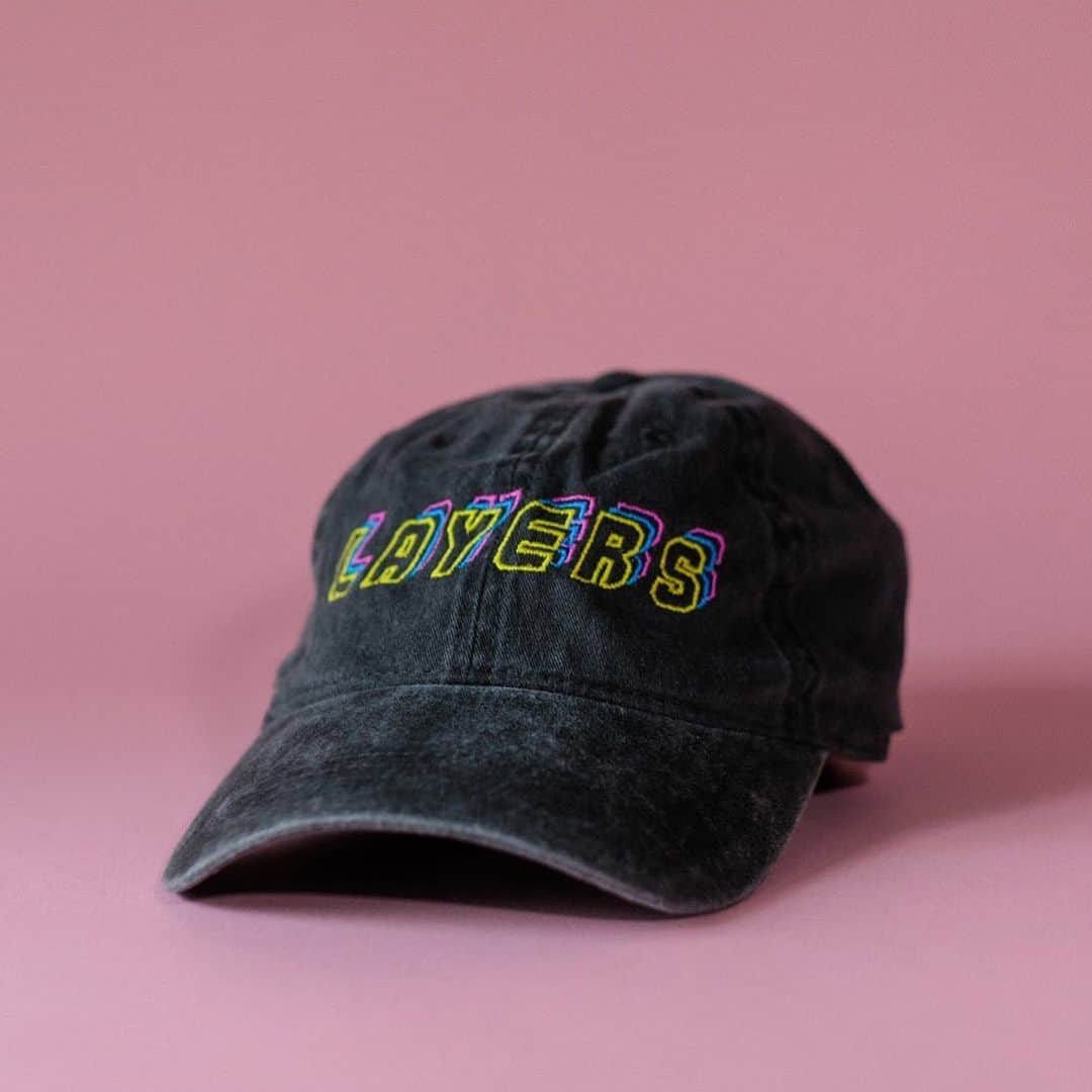 Dribbbleさんのインスタグラム写真 - (DribbbleInstagram)「Dad or not, this hat will look good on you. Available now in the Dribbble shop.  #shopdribbble」5月29日 1時26分 - dribbble