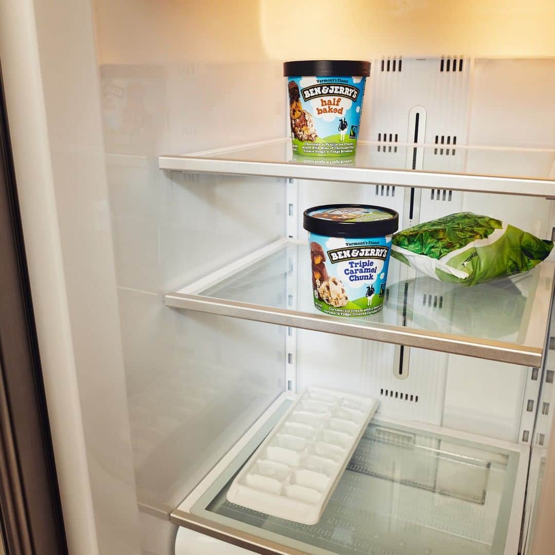 Ben & Jerry'sさんのインスタグラム写真 - (Ben & Jerry'sInstagram)「Just the essentials.⠀ ⠀ Find all your faves near you at the link in our bio!」5月29日 1時30分 - benandjerrys