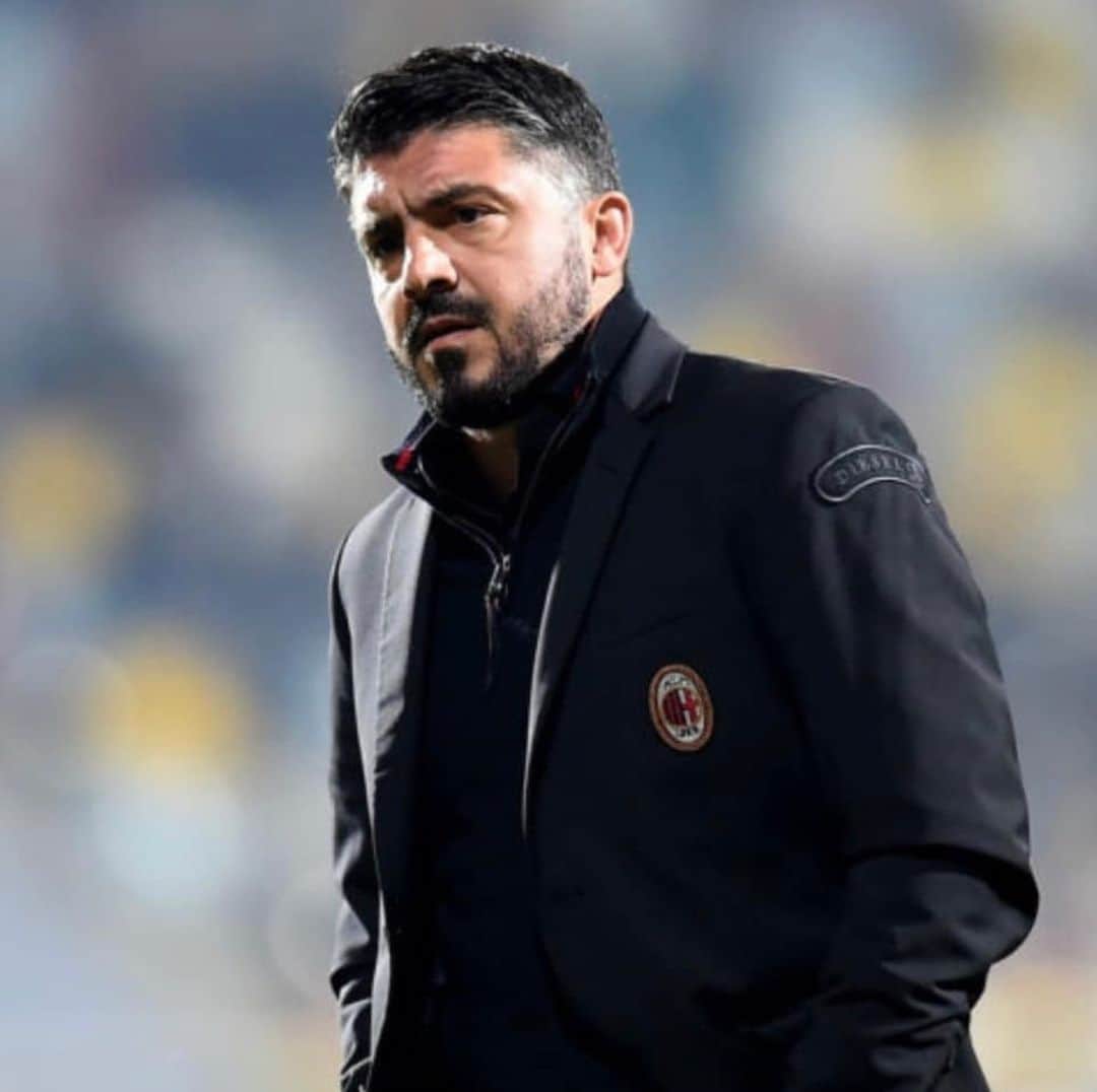 アントニオ・ノチェリーノのインスタグラム：「Signori si nasce e tu grande Rino sei un grande signore e un grande Uomo ❤️🖤 👏🏻👏🏻👏🏻 @acmilan」