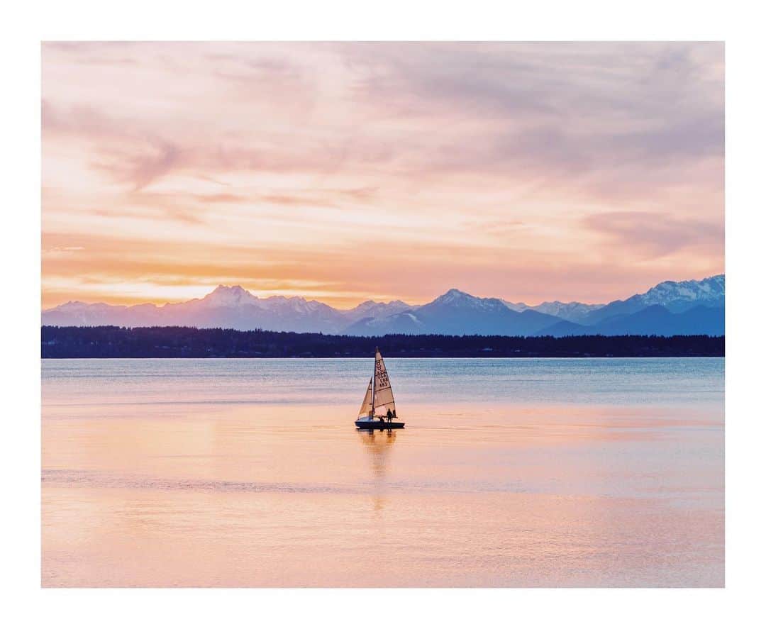Cory Staudacherのインスタグラム：「⛵️」