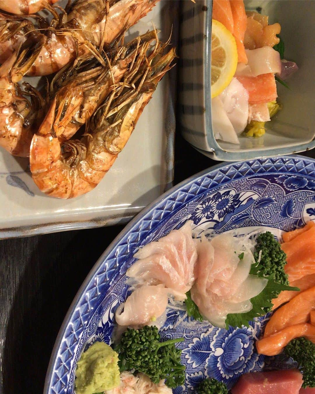 久保雄司さんのインスタグラム写真 - (久保雄司Instagram)「小樽が好きになりました🐟  仕事ではなかなか来れない場所だから来れて嬉しい😆  安い！美味い！みんないい人☺︎」5月28日 17時55分 - six_kuboyuji