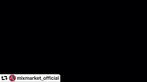 masasucksのインスタグラム：「KOGA RECORDSから、大工の親方ひきいるMIX MARKETのマンを痔しての数年ぶりの新譜アルバム‼️ ・ いろいろなアーティストの制作でクソ忙しかったさなか、生ビール飲み放題という誘惑に見事に安易に乗っかり、この曲の楽曲提供とアルバムサウンドプロデュースで関わらせてもらいやした‼️ ・ なんだったらちょいと鍵盤も弾いてます照 ・  チェックしてや〜🤘🏻 ああーっすぅ‼️ #repost @mixmarket_official ・・・ 【✨予告✨】 ㅤ 本日、21時 ㅤ 解禁🌕 ㅤ #MIXMARKET #ミックスマーケット #kogarecords #インディーズ #punkrock #パンクロック #punk #パンク #ska #skapunk #rock #pop #dancerock #music #band #バンド #音楽 #REDLION #masasucks #天才プロデューサー」