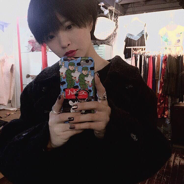 矢方美紀さんのインスタグラム写真 - (矢方美紀Instagram)「はやく髪伸びろいーー これは2年前の」5月28日 18時37分 - miki_yakata