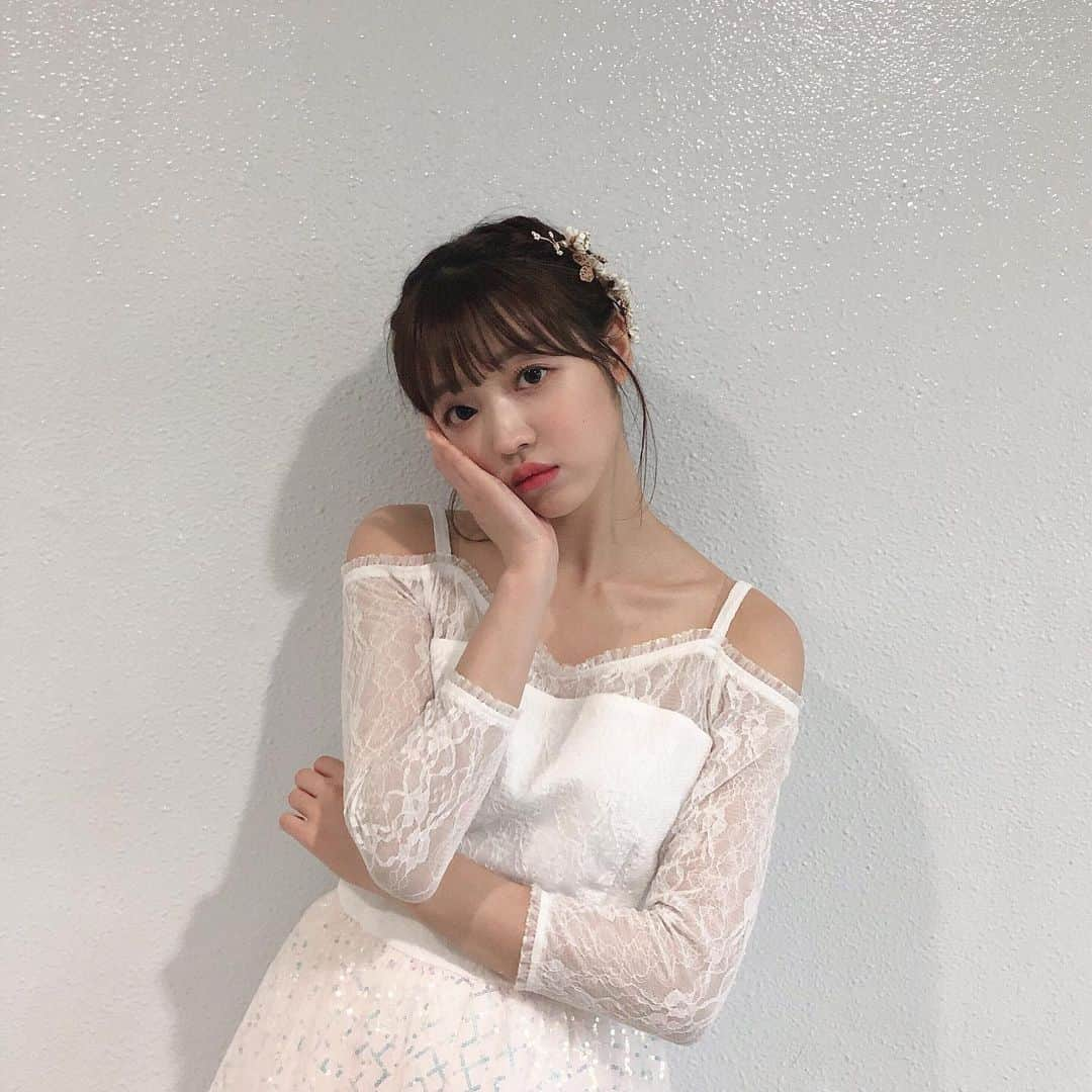 OH MY GIRLさんのインスタグラム写真 - (OH MY GIRLInstagram)「💘 #유아 #오마이걸 #OHMYGIRL #OMG #다섯번째계절」5月28日 19時13分 - wm_ohmygirl