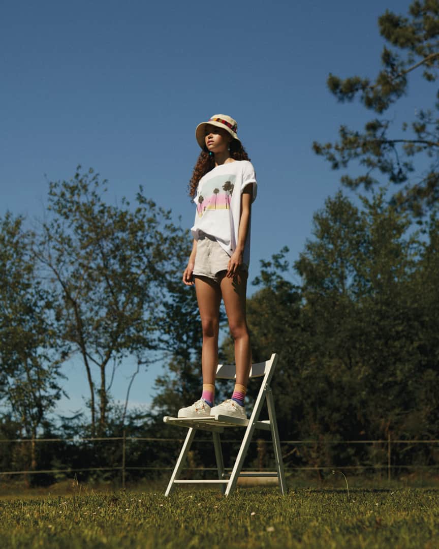 のインスタグラム：「Don't waste your youth growing up 🌸 #newin」