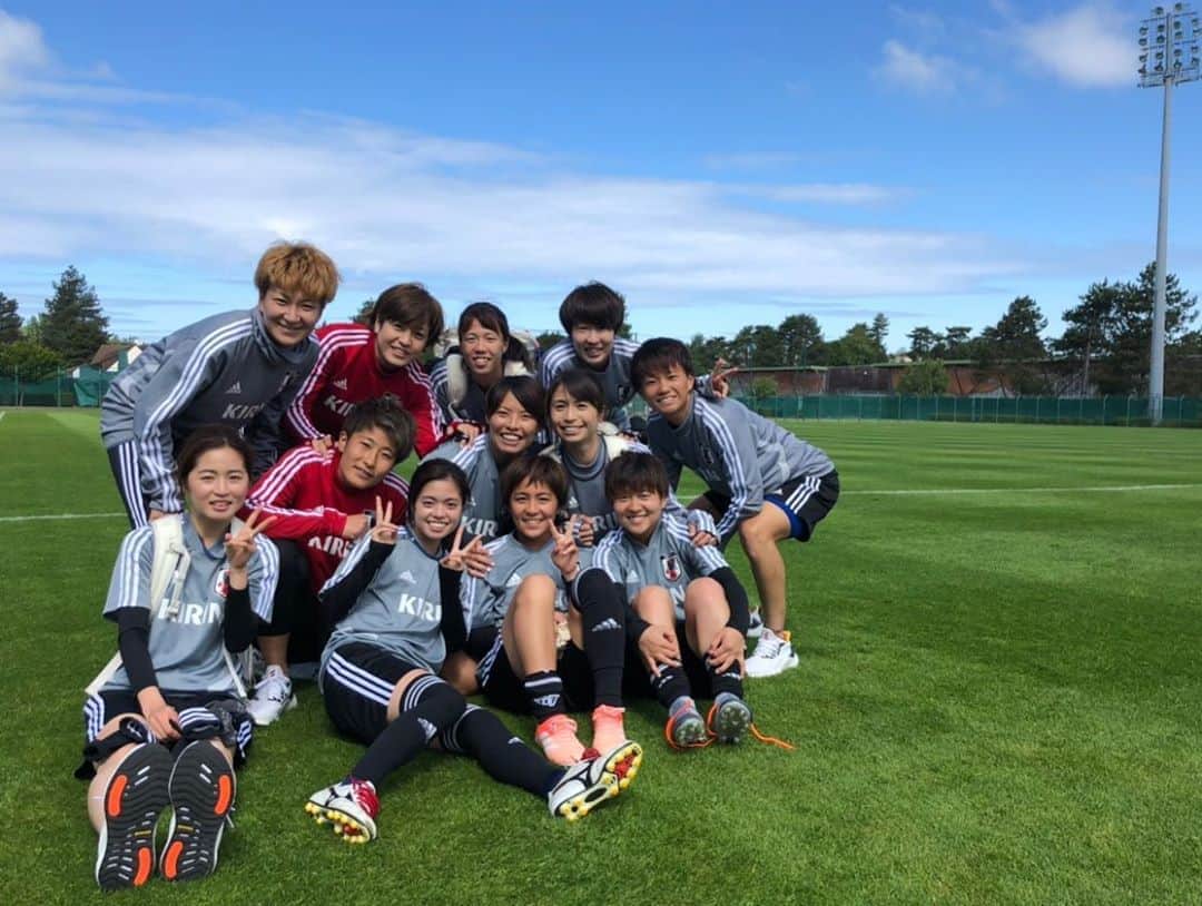 鮫島彩さんのインスタグラム写真 鮫島彩instagram フランス到着 なでしこジャパン W杯 5月28日 時56分 Aya Sameshima