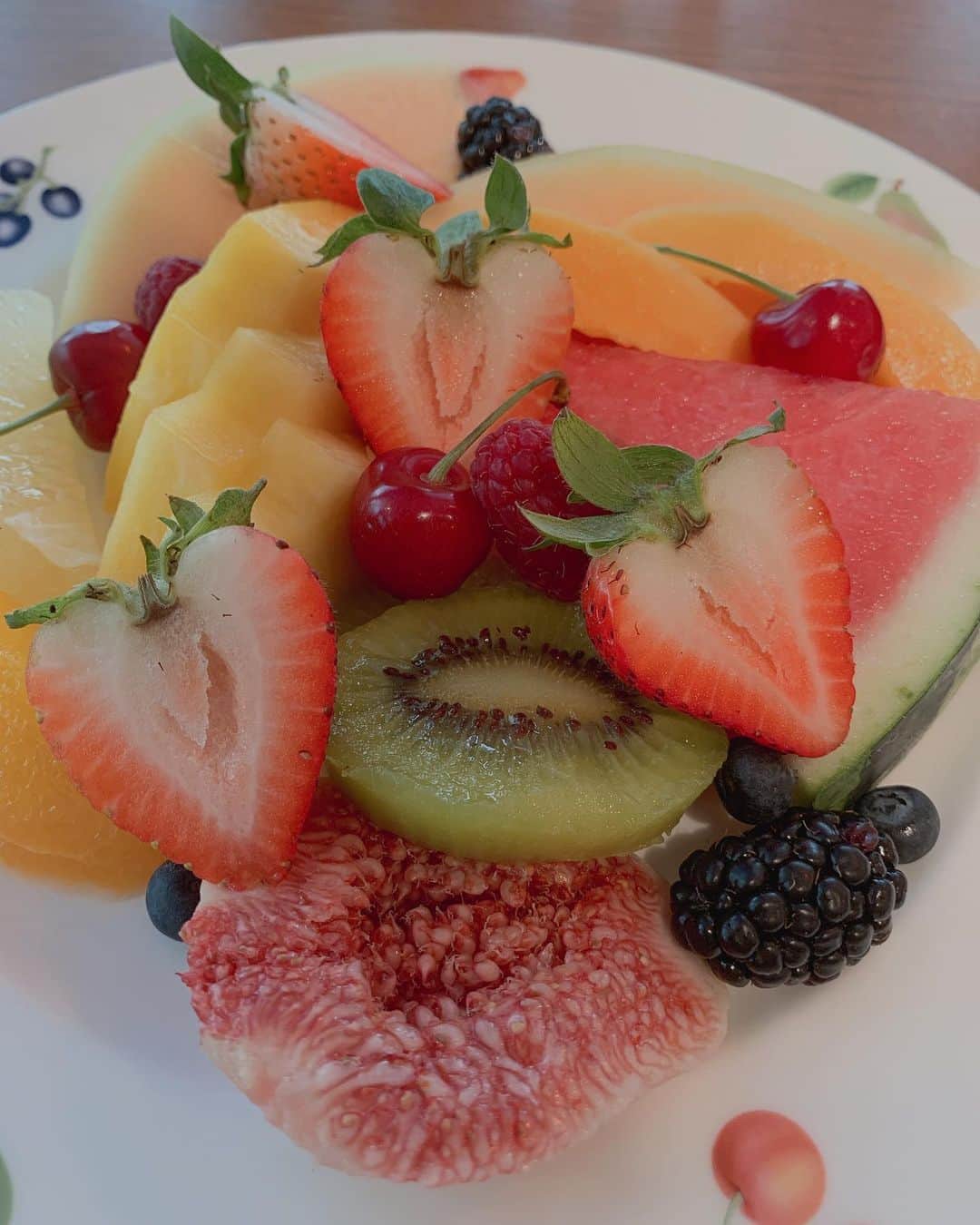 大久保麻梨子のグルメインスタ