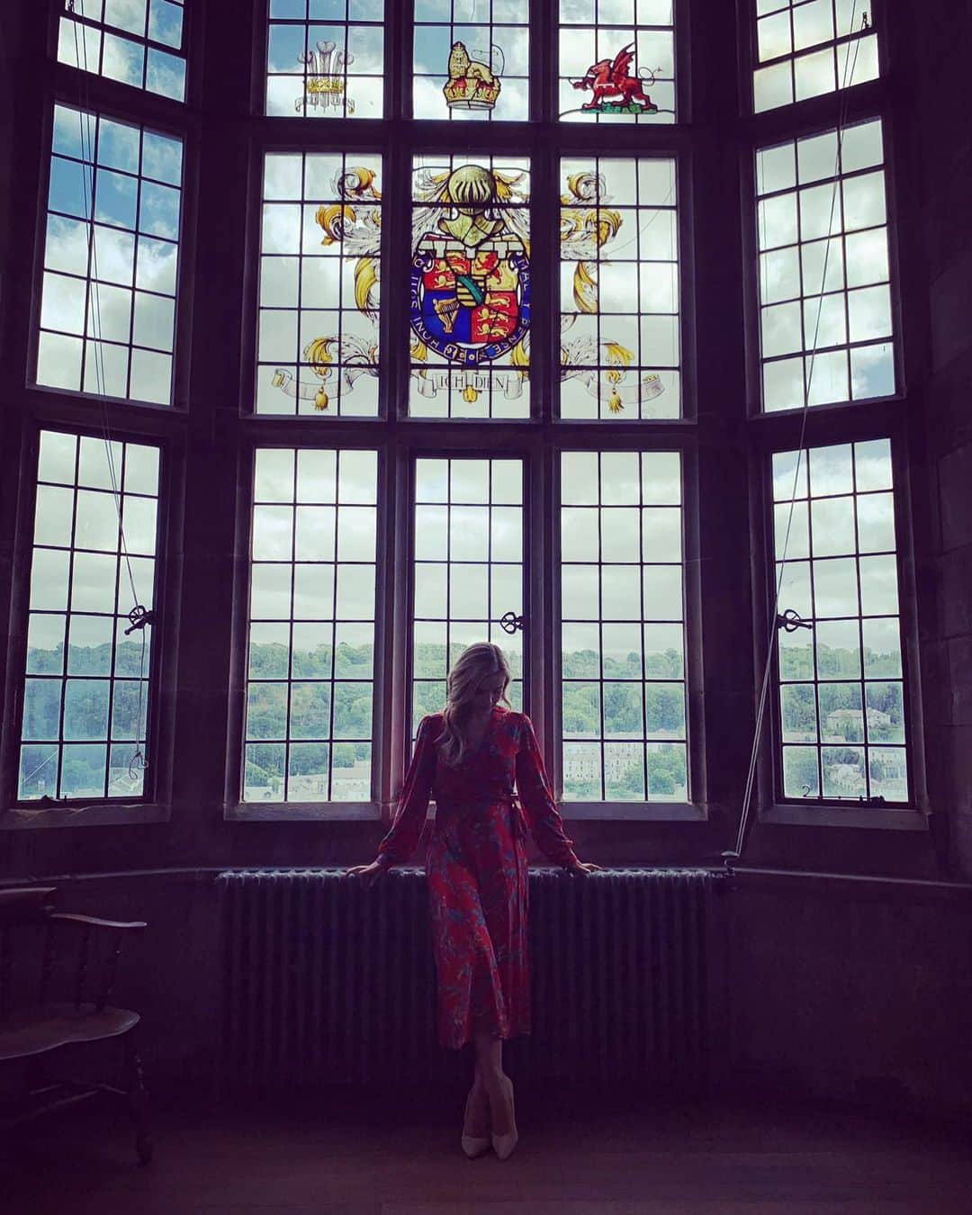 キャサリン・ジェンキンスさんのインスタグラム写真 - (キャサリン・ジェンキンスInstagram)「‘When one door closes, another window opens’ - Julie Andrews #guidinglighttour #SongsOfPraise @bangor_university」5月28日 21時37分 - katherinejenkinsobe