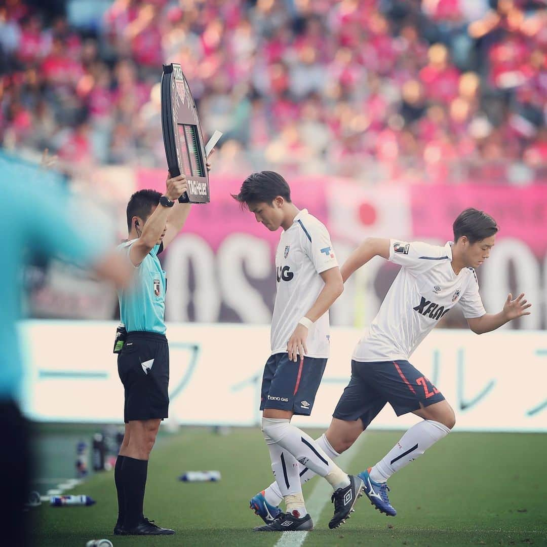 FC東京オフィシャルグッズさんのインスタグラム写真 - (FC東京オフィシャルグッズInstagram)「. vs #セレッソ大阪  この悔しさは必ず次に。 @tys_w0205  @fctokyoofficial  #渡辺剛 #FC東京 #fctokyo #tokyo」5月28日 21時42分 - fctokyoofficial