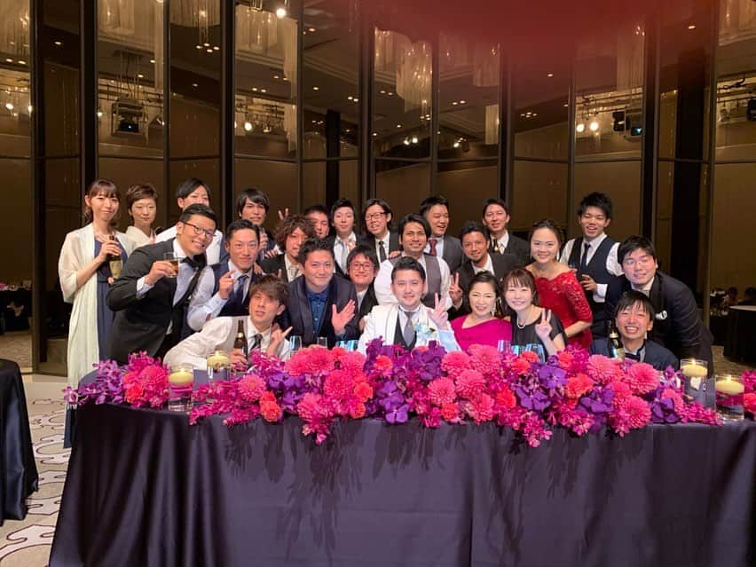 城田純さんのインスタグラム写真 - (城田純Instagram)「先週は友人の結婚式へ🤵👰 余興で「糸」歌わせていただきました。  最後の男泣きでは完全にもらい泣き。。。 とっても感動的で素敵な結婚式でした。  末永くお幸せに✨✨✨ 本当におめでとう！！ #結婚式」5月28日 22時33分 - junbopeace