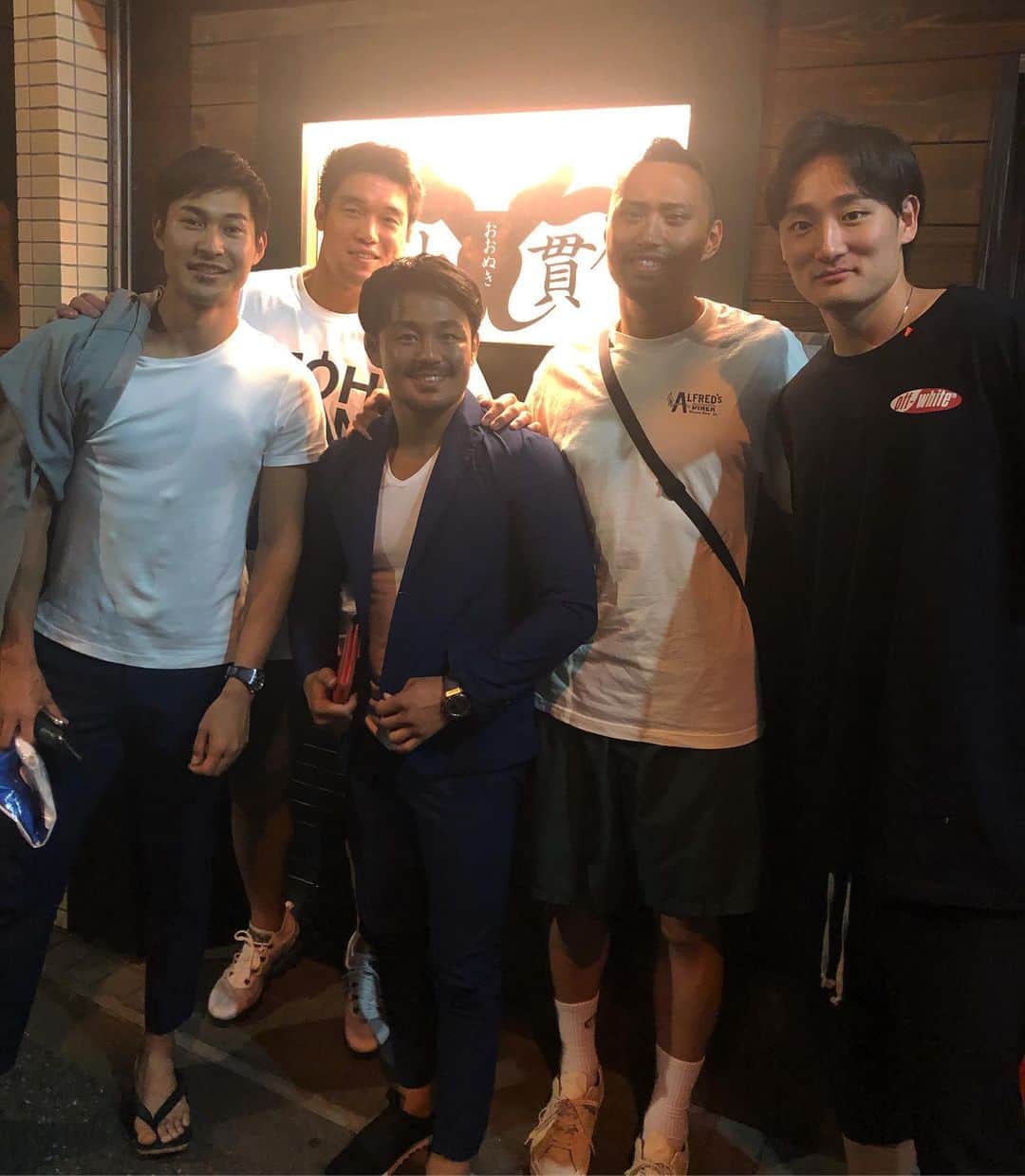 塩浦慎理さんのインスタグラム写真 - (塩浦慎理Instagram)「先日は91年アスリート会で新宿大貫へ！タレも米も最高🙏🏼🙏🏼🙏🏼 いつ会っても刺激的なメンバーです！ #柔道#バスケ#陸上#水泳」5月28日 22時42分 - shinri_shioura