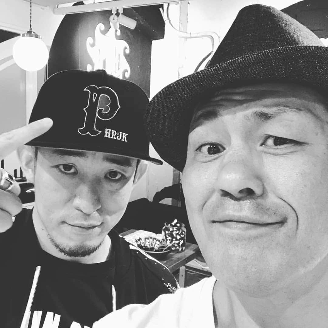 ファンキー加藤さんのインスタグラム写真 - (ファンキー加藤Instagram)「#鈴木みのる さんと #piledriver_harajuku にて」5月28日 22時35分 - funkykato_funkykato_funkykato