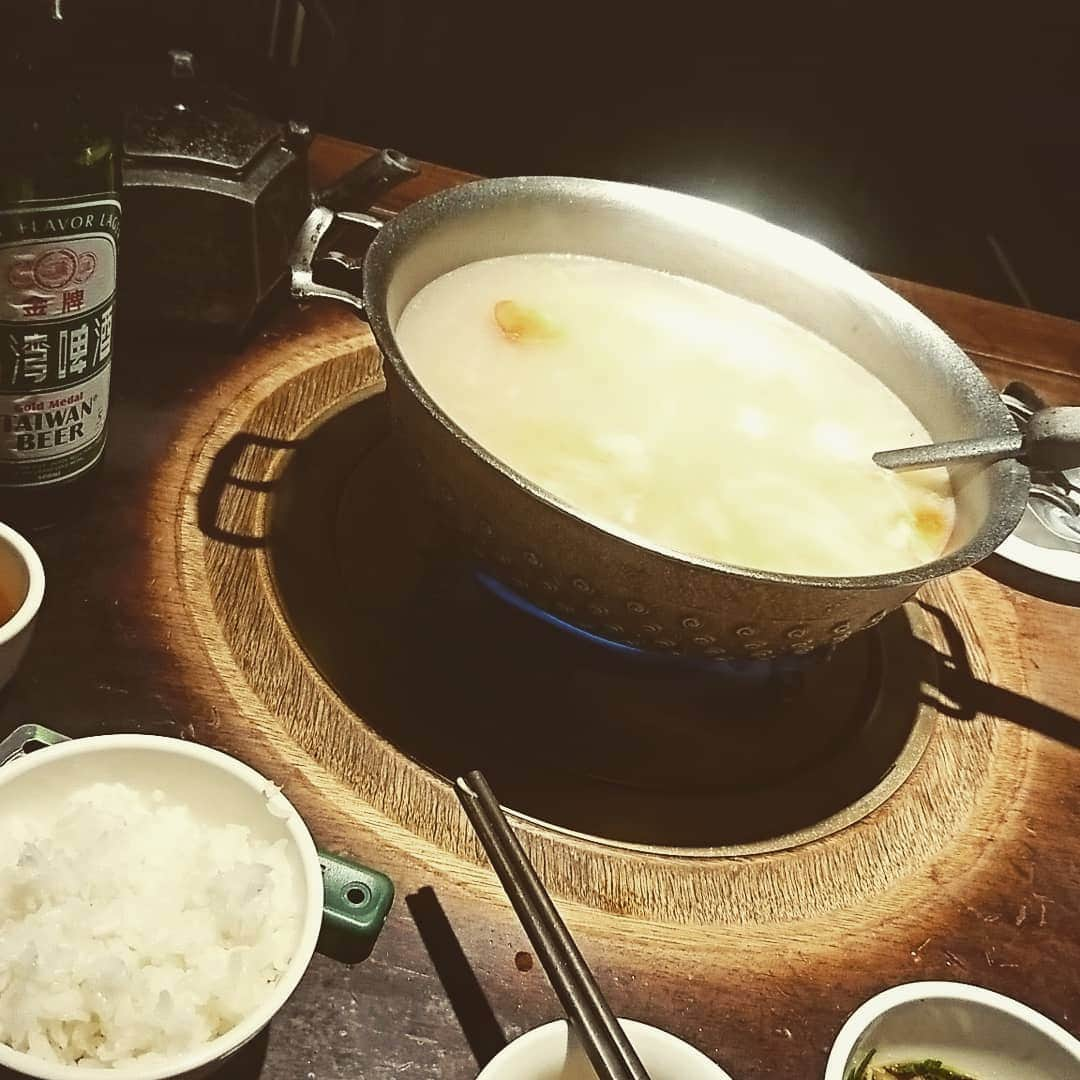 βさんのインスタグラム写真 - (βInstagram)「#酸菜白肉鍋」5月28日 22時57分 - thanke311