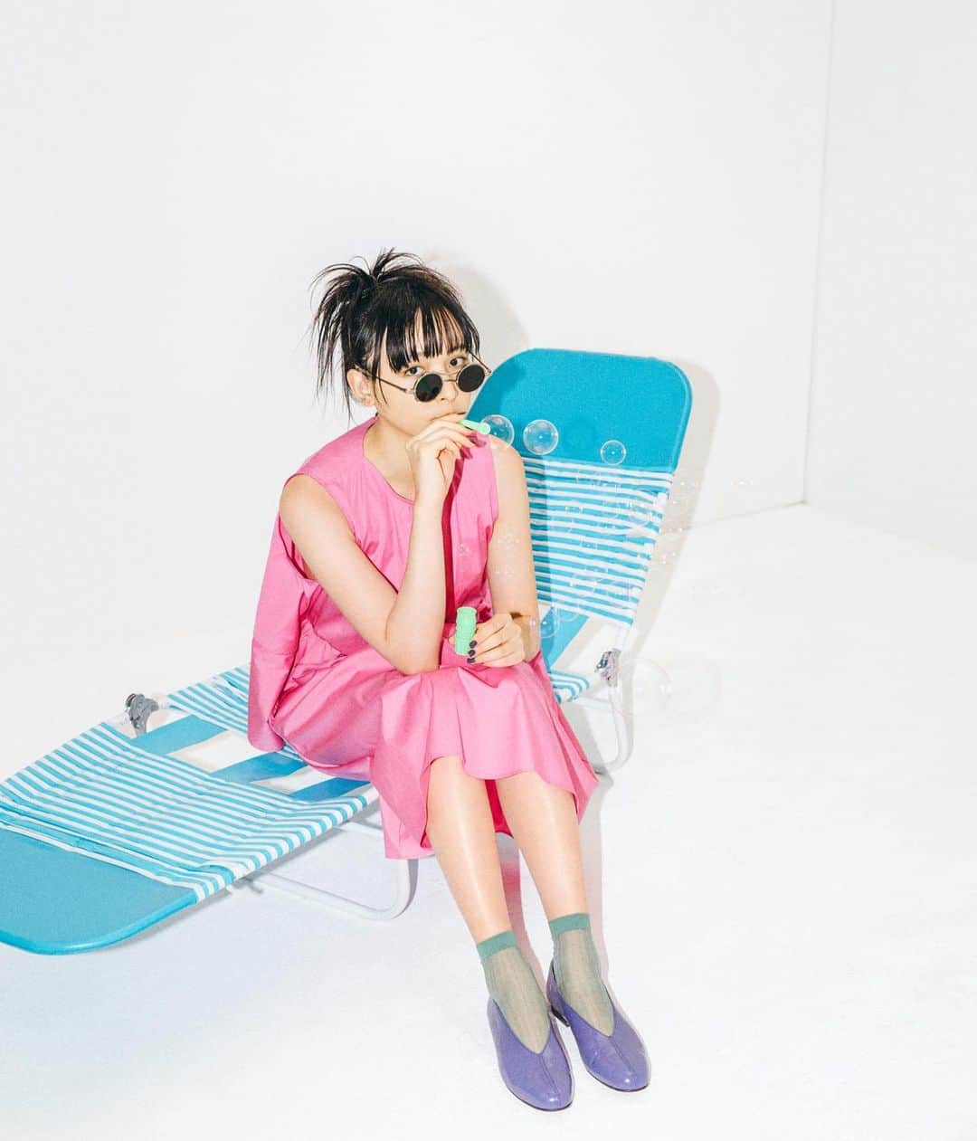 ハンナ・チャンのインスタグラム：「靴下屋 19SS」