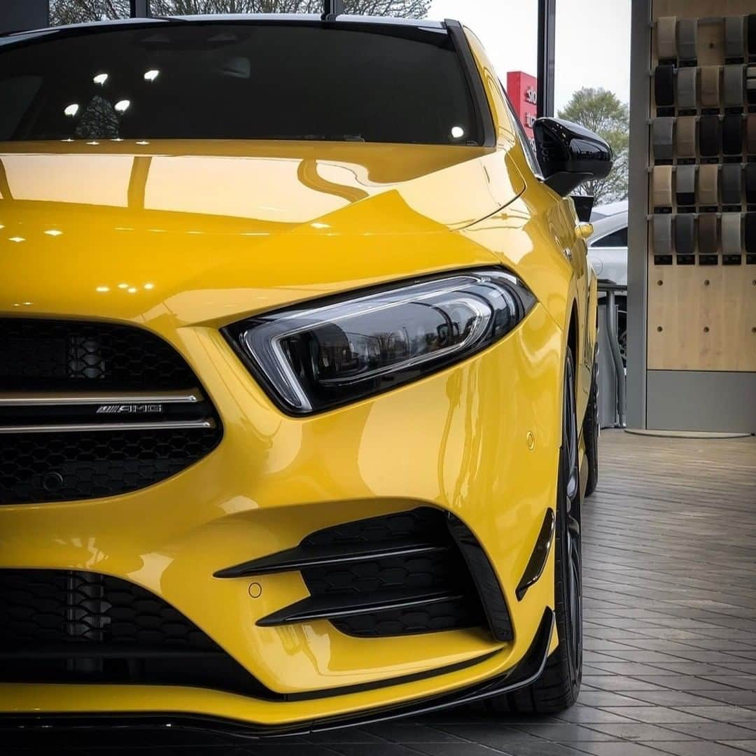 Mercedes AMGさんのインスタグラム写真 - (Mercedes AMGInstagram)「[Fuel consumption combined: 7.4-7.3 l/100km | CO2 emissions combined: 169-167 g/km]  The Mercedes-AMG A 35 4MATIC looks undeniably beautiful on the road but it certainly turns heads in our showroom too! 📷: @mr.g.ozbay  #MercedesAMG #AMG #A35 #DrivingPerformance #Power #Passion #Mercedes #AMG🔥 #Luxury #CarsofInstagram #InstaCar #Lifestyle」5月28日 23時10分 - mercedesamg