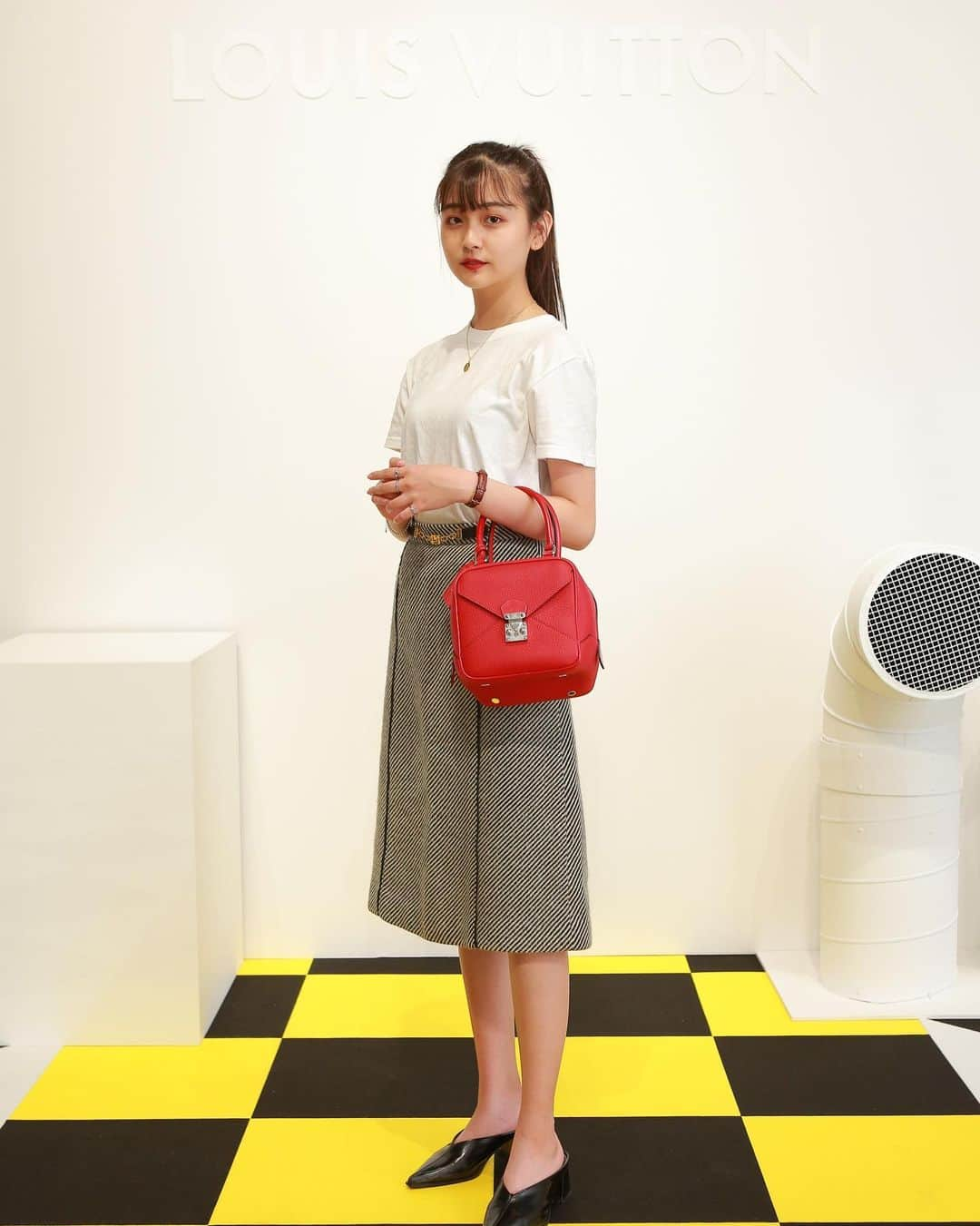 涼海花音さんのインスタグラム写真 - (涼海花音Instagram)「LOUIS VUITTON 2019 A/W Collection 💼❤️」5月28日 23時20分 - kanon_1228