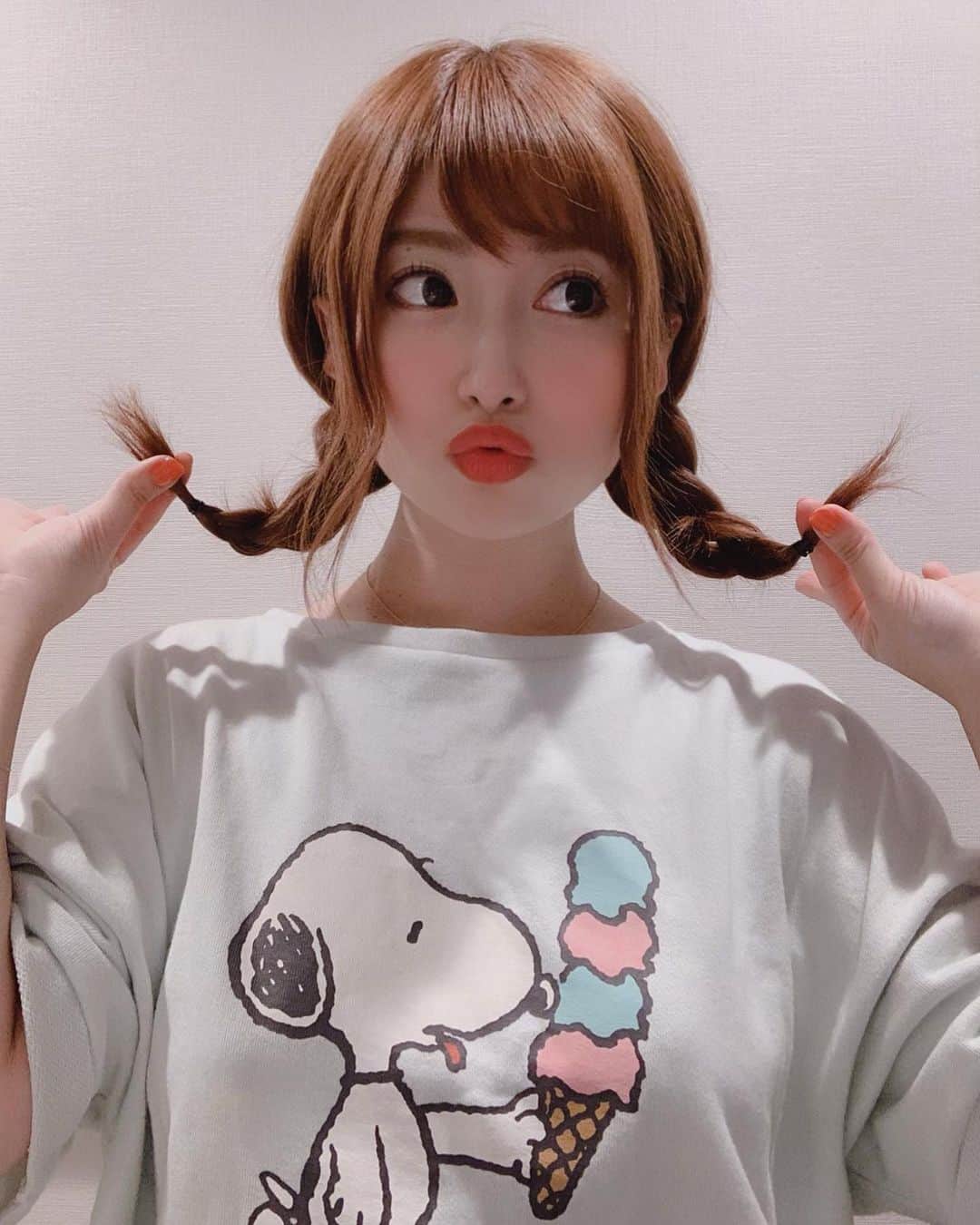 のインスタグラム：「☺︎ . . 最近お気に入りの guさんのパジャマ✨ . . スウェット生地でらくちん！ . . ハーフパンツもついてるのだ☺️ . . #roomwear #gu #nightwear  #goodnight #sweat #楽ちん」