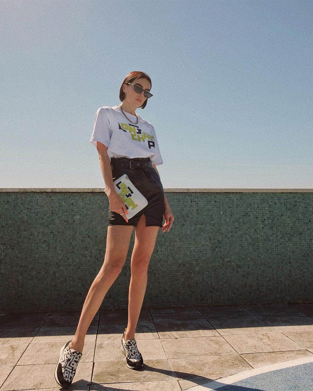 Longchampさんのインスタグラム写真 - (LongchampInstagram)「@brittanyxavier acing her summer outfit in our new #LongchampLGP collection.」5月28日 23時53分 - longchamp