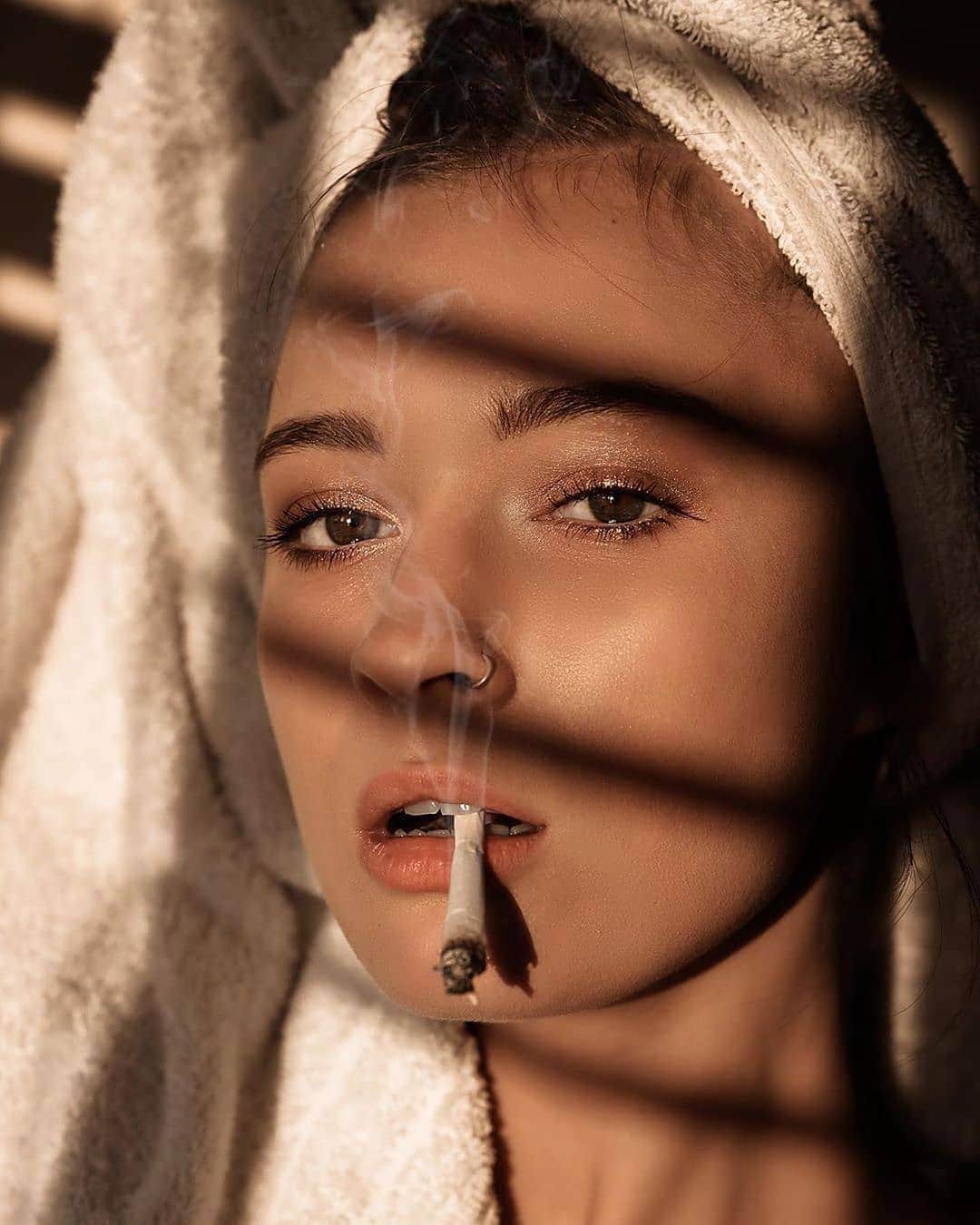 Nature|Folk|Portrait|Videoのインスタグラム：「━━━━━━━━━━━━━━━━━━━ Photo by @scott.hurly  Model by @kerabooysen  Congratulations!  Selection by @gulperi_karademir ━━━━━━━━━━━━━━━━━━━ Team #ig_mood @unsalsicilli @humanistanbul @celilbezeng @emili35 @gizemparlak_ @gulumsedunya @semihcevval @gulperi_karademir @hakancgrn ━━━━━━━━━━━━━━━━━━━ Community @moodcommunity General Tag #moodcommunity ━━━━━━━━━━━━━━━━━━━ #ig_pics_scott.hurly」