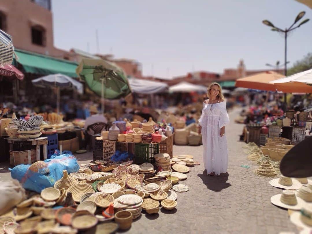 Eliana Michaelichin Bezerraのインスタグラム：「Um pouco de Marrakech... #marrakech #marrocos #programaeliana  Foto: @silvinhocamera Agência de turismo: @moroccoimperial」