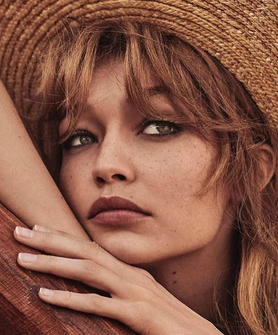 IMG Modelsさんのインスタグラム写真 - (IMG ModelsInstagram)「Daydreaming. 💭 #GigiHadid (@gigihadid) covers + stars in the new @voguemexico. #📷 @giampaolosgura #👗 @paulcavaco #✂️ @francogobbi1 #💄 @fulviafarolfi #👸🏼 #IMGstars」5月29日 3時16分 - imgmodels