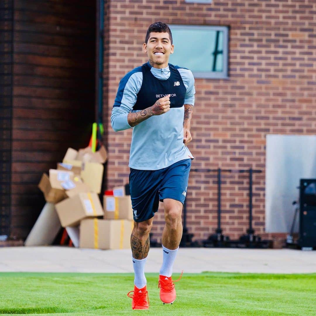 ロベルト・フィルミーノさんのインスタグラム写真 - (ロベルト・フィルミーノInstagram)「@championsleague 🙏🏻💪🏼」5月29日 3時16分 - roberto_firmino