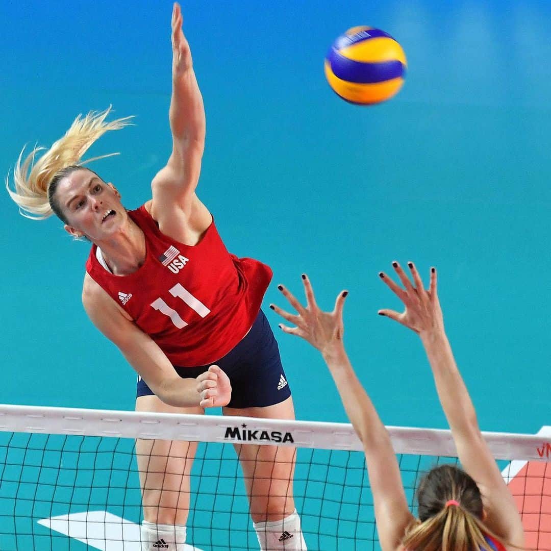 USA Volleyballさんのインスタグラム写真 - (USA VolleyballInstagram)「Annie Drews scored 22 points in leading @usavwnt to a 3-1 victory over #Serbia in @FIVBVolleyball #VNL. The Americans, now 4-0 in the VNL, meets host Italy on Wednesday. Recap on www.usavolleyball.org.」5月29日 3時57分 - usavolleyball