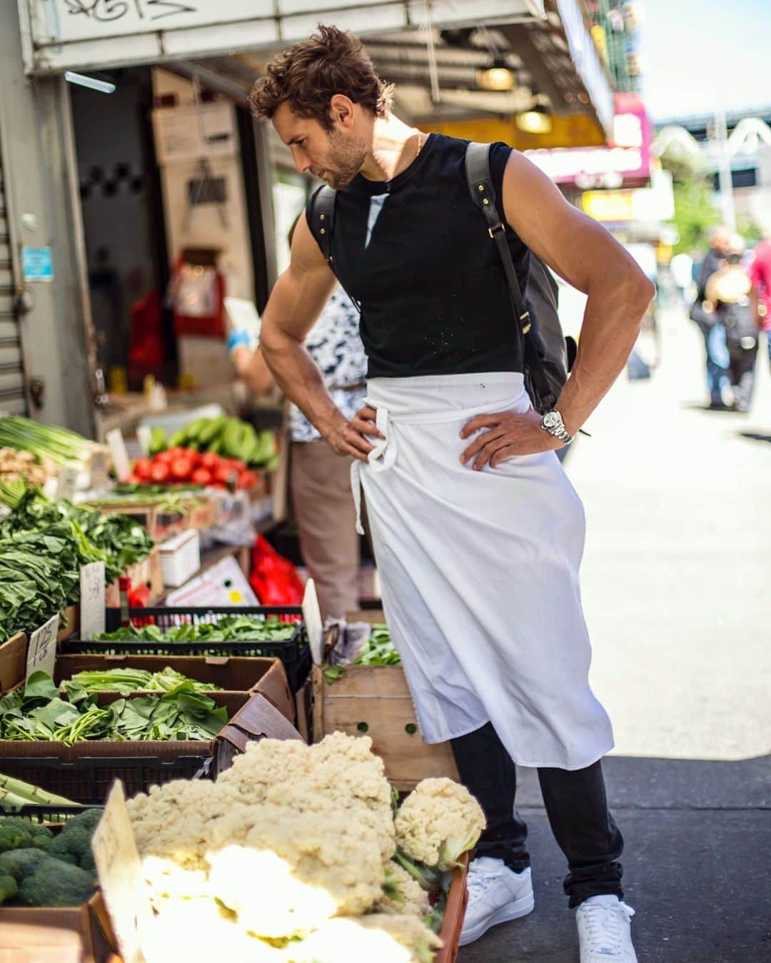 フランコ・ノリエガさんのインスタグラム写真 - (フランコ・ノリエガInstagram)「Don’t give me flowers, give me #cauliflower 😂 . . .  #Chinatown #organic #metabolism #helathy #newyorkcity #foodie #chef #masterchef #superfoods」5月29日 4時13分 - franconorhal