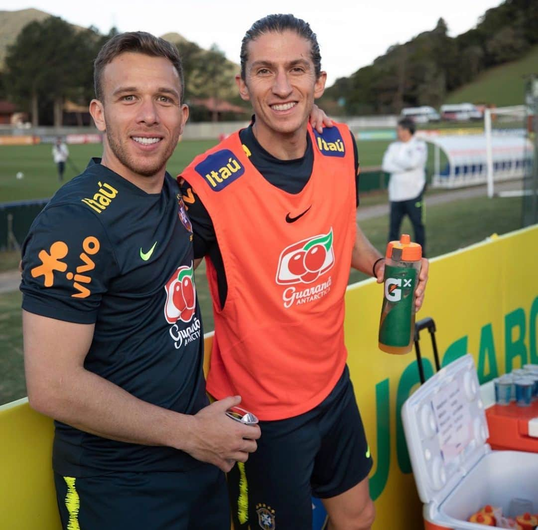 フィリペ・ルイスさんのインスタグラム写真 - (フィリペ・ルイスInstagram)「Que jogador @arthurhmelo 🙌🏻👏🏻」5月29日 6時31分 - filipeluis