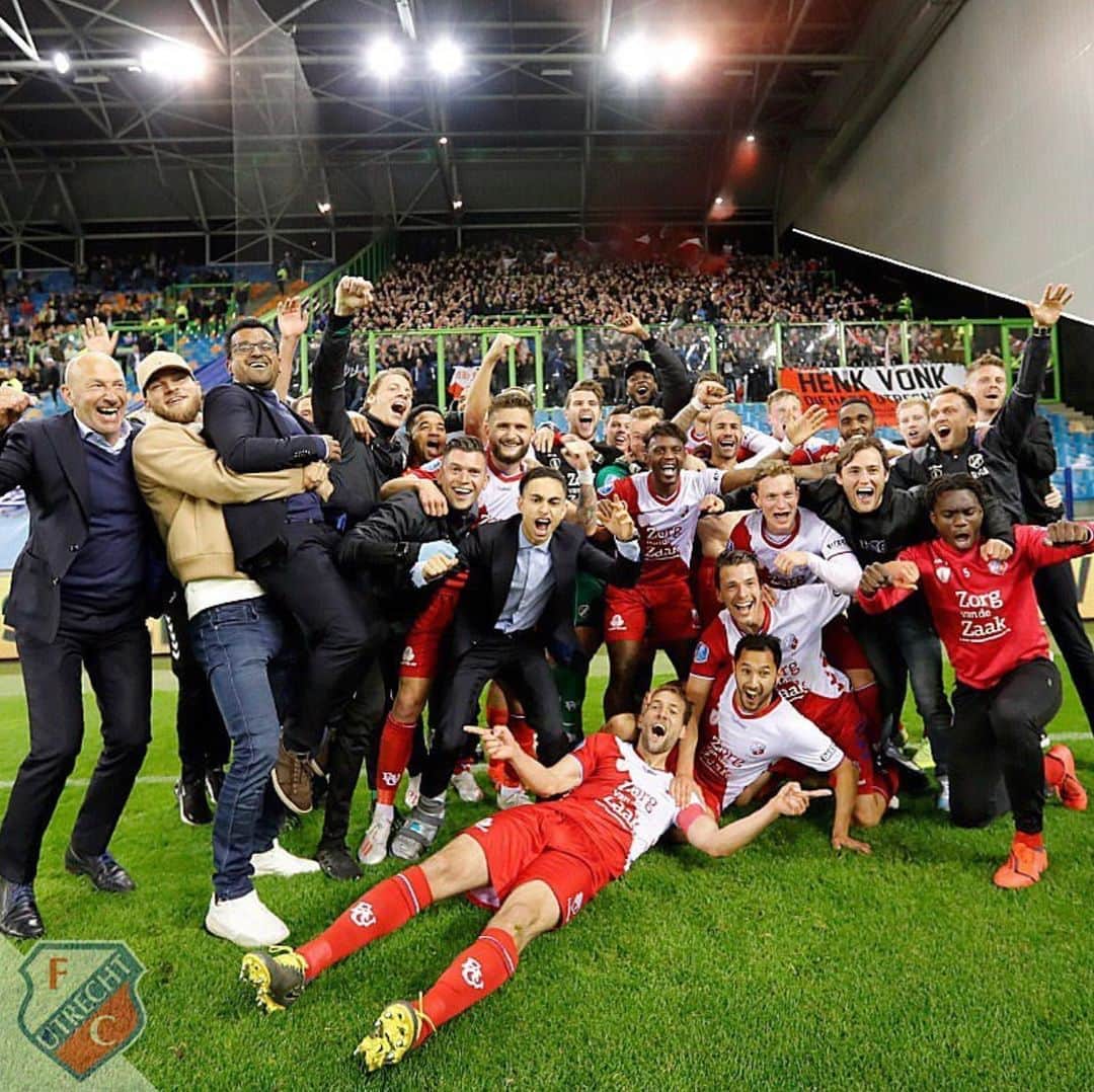 ウルビー・エマヌエルソンのインスタグラム：「Great way to end The season.. Proud of this team. Europe here we come 🙌🏽🙌🏽 #uuuuu」