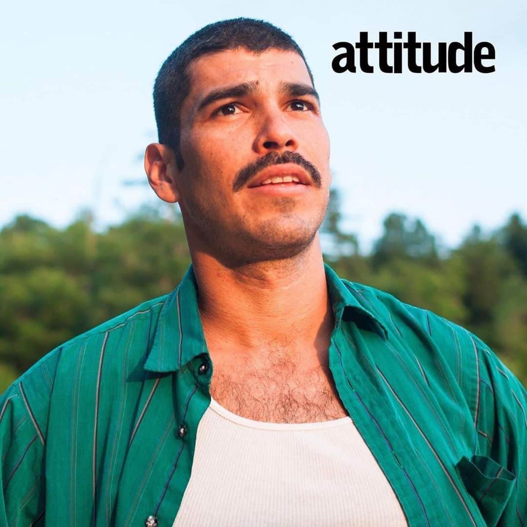 ラウル・カスティージョのインスタグラム：「Thanks to the good folks at @attitudemag for supporting our film @wetheanimalsfilm as we prepare for the UK release date - June 14!! ・・・ As @lookinghbo’s Richie Ventura, @raulcastillo played a gay man whose father couldn’t accept his sexuality. In Jeremiah Zagar’s searing coming-of-age drama @wetheanimalsfilm - out in the UK on June 14 - the 41-year-old actor finds himself cast as the latter side of that dynamic. “As a boy I remember being picked on for being a sensitive kid - then picking on other kids for similar traits”, he says. “It’s interesting that the I’m now getting allows me to navigate both sides of that”. Read the full interview in Attitude’s new July issue, out now 🏳️‍🌈 _________________________ Interview: @trjheap  #raulcastillo #wetheanimals #looking #lookinghbo #gay #lgbt #gaycommunity #lgbtpride #queer #queerfilm #latinx」