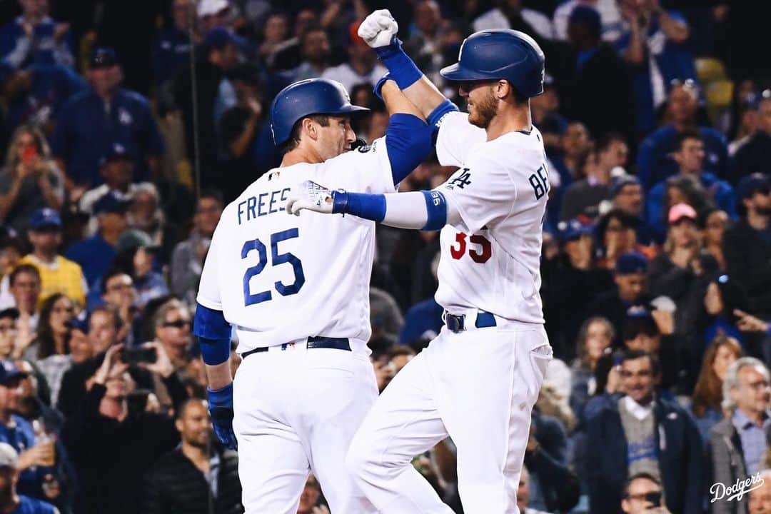 Los Angeles Dodgersさんのインスタグラム写真 - (Los Angeles DodgersInstagram)「@cody_bellinger. That’s it. That’s the post.  Swipe ⬅️ to watch the video.」5月29日 12時20分 - dodgers