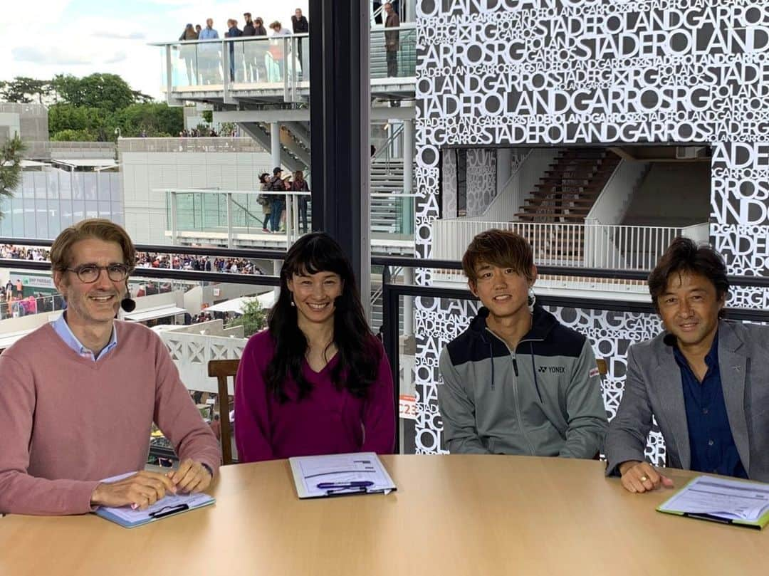 西岡良仁さんのインスタグラム写真 - (西岡良仁Instagram)「初の二回戦へ！ #rolandgarros」5月29日 7時01分 - yoshihito0927