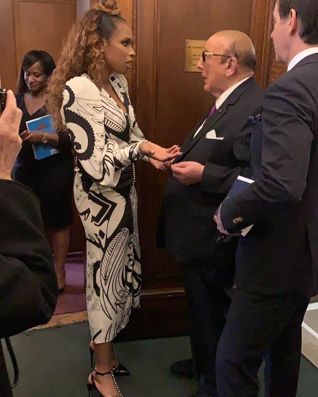 ジェニファー・ハドソンのインスタグラム：「It was no easy ride here , @clivejdavis @pulitzerprizes @liesltommy #ArethaFranklin」