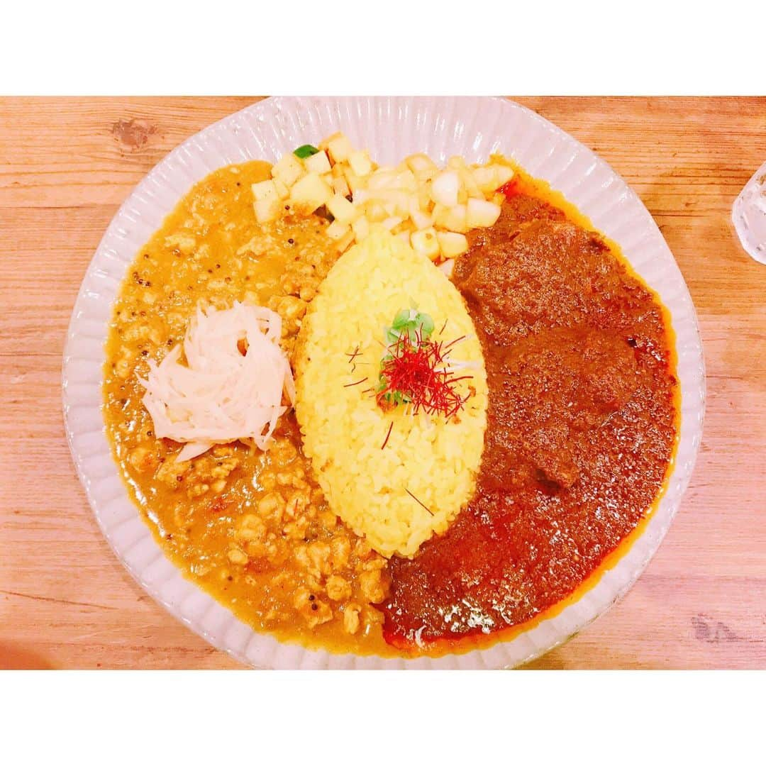 白山治輝さんのインスタグラム写真 - (白山治輝Instagram)「5月カレー部🍛 ①カレーショップ マサラ(山口) ②スパイス食堂ニッキ(大阪) ③野菜を食べるカレー Camp(大阪店) ④カレー屋パクパクもりもり(渋谷)  #brianthesun  #カレー部」5月29日 20時11分 - harukithesun