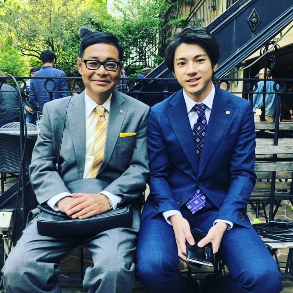 山田裕貴さんのインスタグラム写真 - (山田裕貴Instagram)「このあと２１時から 『 #特捜9 』 #第７話  今日は 田口さん演じる矢沢さんとのバディ  そして、 村瀬さん、青柳さんコンビが ハンパないです  ぜひ、ご覧ください  #このコンビハンパないって #犬猿の仲」5月29日 20時18分 - 00_yuki_y