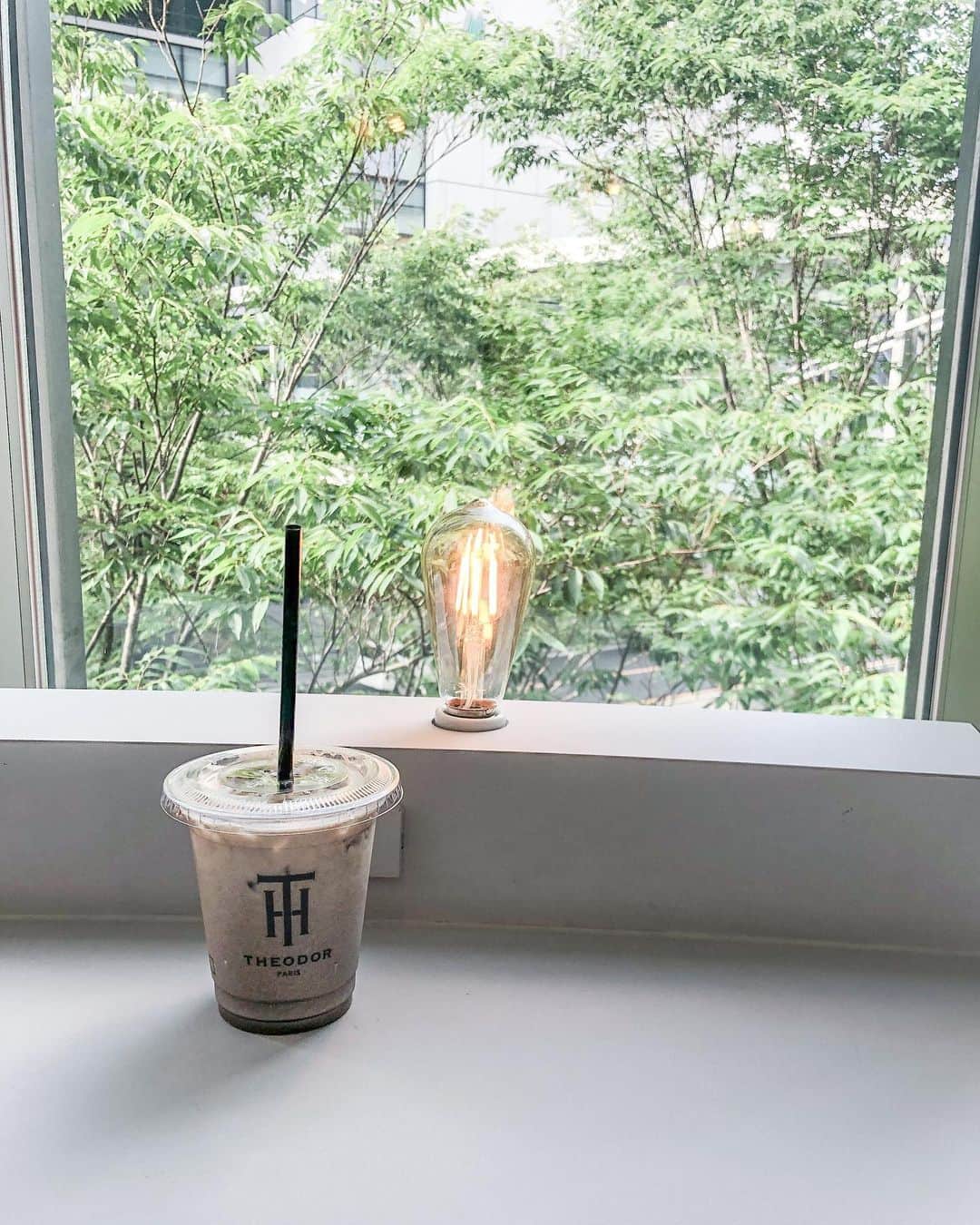 naho_7のインスタグラム：「. 📍#theodorteastand  妊婦ちゃんとランチ(時間足りない)からのうめぷら〜 暇だから茶しばくのであって 茶しばくことに勤しんでいるのではない(深い)笑 友達と会うと元気でるわあ〜🥺」
