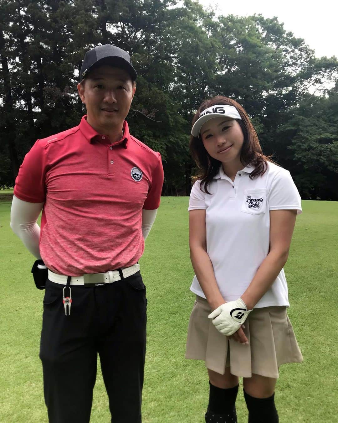 勝又優美さんのインスタグラム写真 - (勝又優美Instagram)「岡島さんと⛳️ 岡島さんの300ヤードショットは後ほど動画で！  #岡島秀樹 #勝又優美  #pinggolf#beamsgolf #ping#ゴルフ#ゴルフレッスン #ゴルフ女子 #golf#lpgaティーチングプロ#lpga #golfstagram#golfcoach #golfpro#golflesson#ゴルフコーチ#golfshot#instagolf」5月29日 20時37分 - yumi.katsumata