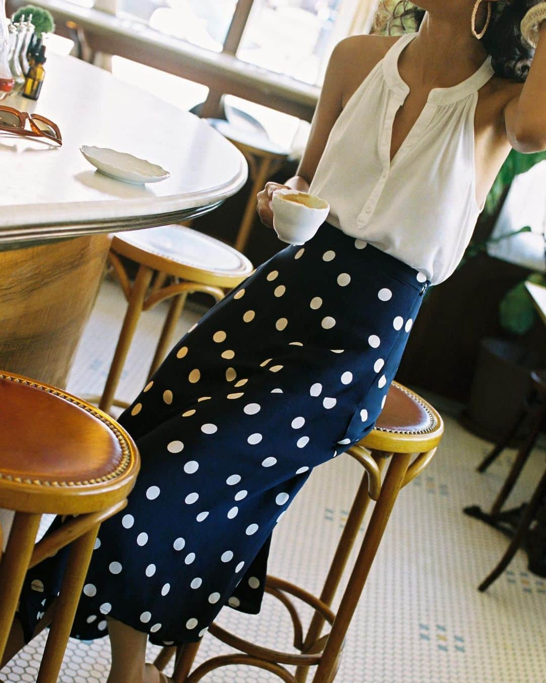 Anthropologieさんのインスタグラム写真 - (AnthropologieInstagram)「A hot latte with a side of polka dots ☕️(link in profile to shop)」5月29日 21時07分 - anthropologie