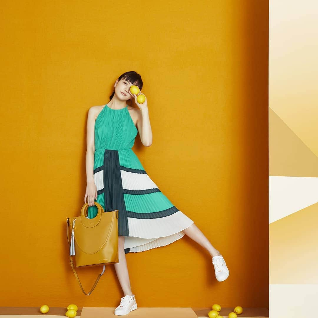 松井愛莉さんのインスタグラム写真 - (松井愛莉Instagram)「TED BAKER🍋🍋 キャンペーン5/29〜start！ @ted_baker  #TedBakerjapan #TedtoToe タグをつけてぜひキャンペーンに参加してみてね。」5月29日 21時24分 - airi1226_official