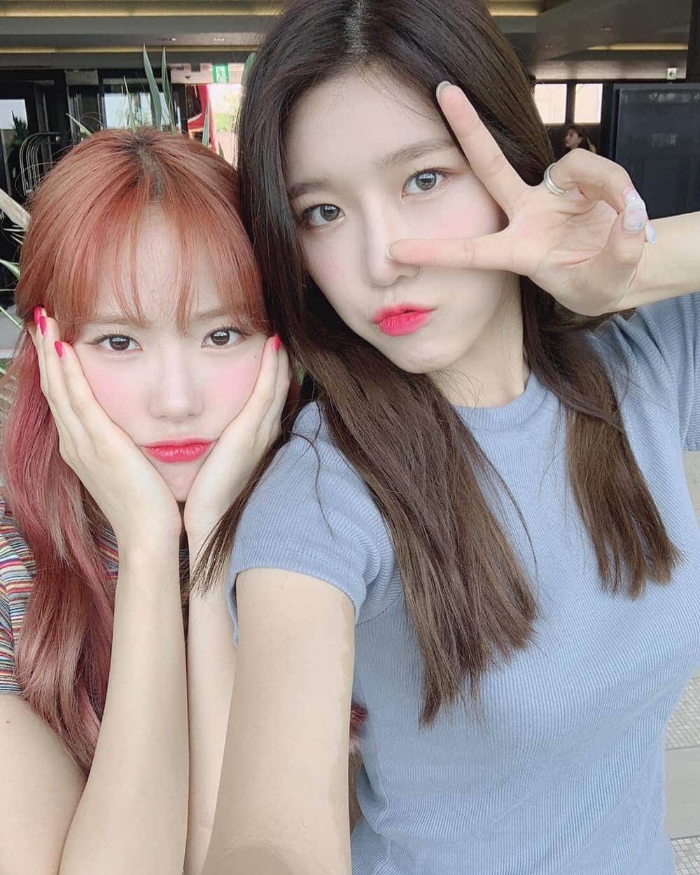宇宙少女さんのインスタグラム写真 - (宇宙少女Instagram)「오키나와에서도 룸메🙈 @hiltonchatan @doubletreechatan #hiltonchatan #doubletreechatan #우주스타그램 #우주소녀 #루다」5月29日 13時40分 - wjsn_cosmic