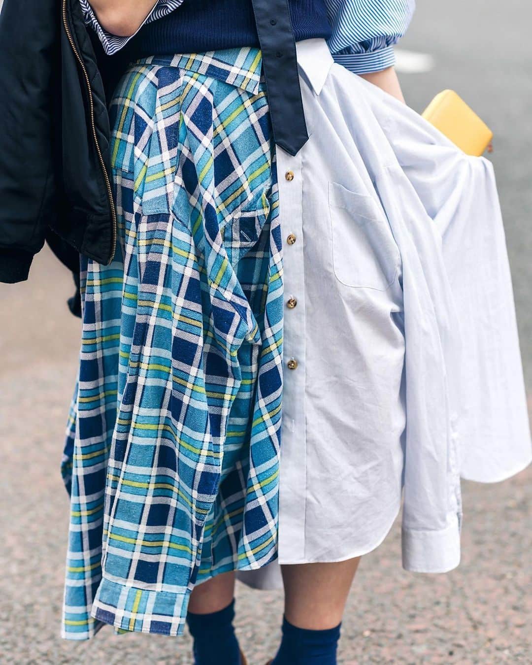 Harajuku Japanさんのインスタグラム写真 - (Harajuku JapanInstagram)「19-year-old Japanese fashion student Lisa (@drawing_risa) on the street in Harajuku wearing an outfit that features a skirt made by buttoning together two dress shirts borrowed from her father's closet.」5月29日 15時52分 - tokyofashion