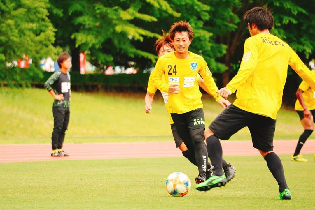 栃木SCさんのインスタグラム写真 - (栃木SCInstagram)「． ＼ #TRAINING ⚽️ 2019.05.29 ／ ． #栃木SC #tochigisc #jleague #Jリーグ #jリーグ好きな人と繋がりたい #広報カメラ #宇都宮市 #河内総合運動公園 #⚽️」5月29日 21時37分 - tochigisc_official