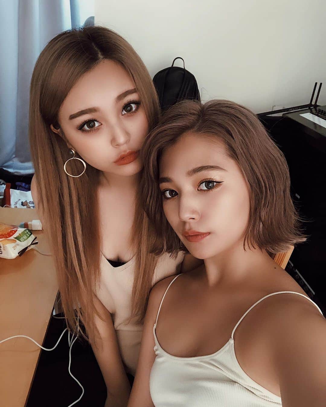 浪花ほのかのインスタグラム：「、 、 、  夏はGAL〜  #gal #jk」