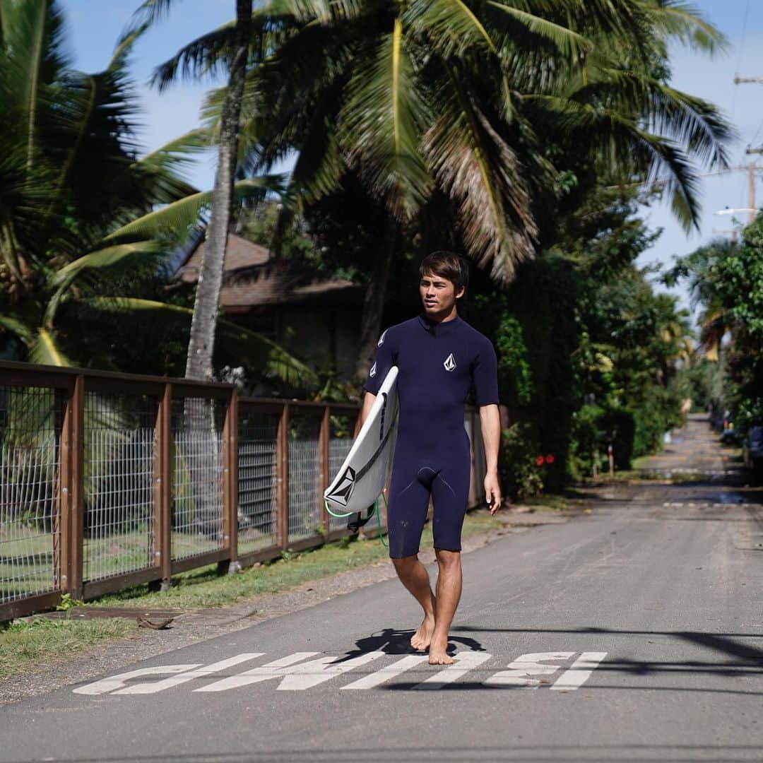 VolcomJapanさんのインスタグラム写真 - (VolcomJapanInstagram)「【VOLCOM WETSUITS VOL.3 SPRING & SUMMER】 🏄🏽: @volcomsurf チームライダー佐藤魁 ( @guy.kid__ ) Wetsuits: VOLCOM CLASSIC JERSEY [SPRING] 残り3日🤙🏽 5/31(金)までの間に、VOLCOM WETSUITSをオーダーしてくれた方にビーチタオルを1枚プレゼント🎁 数に限りがあるのでVOLCOM STORE各店およびVOLCOM WETSUITSディーラーにてお早めに🤙🏽 📷: @5nd_allen  #VolcomWetsuits  ページはプロフィールのリンクより📲 #Volcom #VolcomJapan #MadeinJapan #TrulyDefined #TrueToThis #DesignedForSurfing」5月29日 16時31分 - volcomjapan
