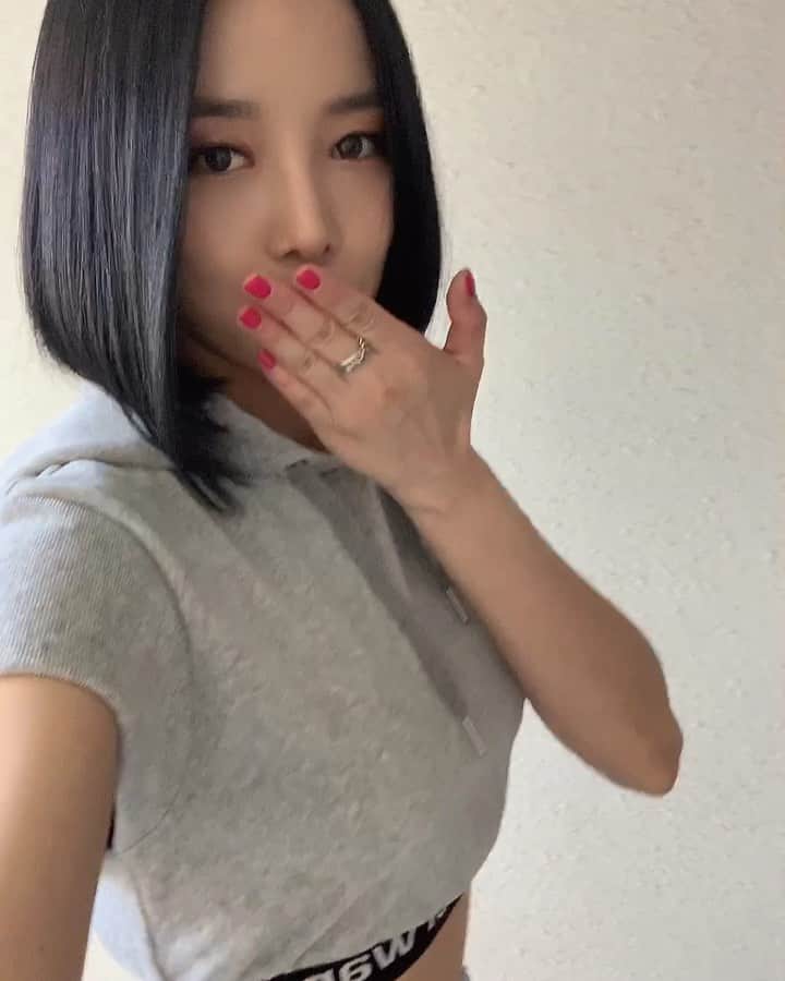 キム・ボヒョンのインスタグラム：「#용인대 친구들 곧 만나요 😊💘」