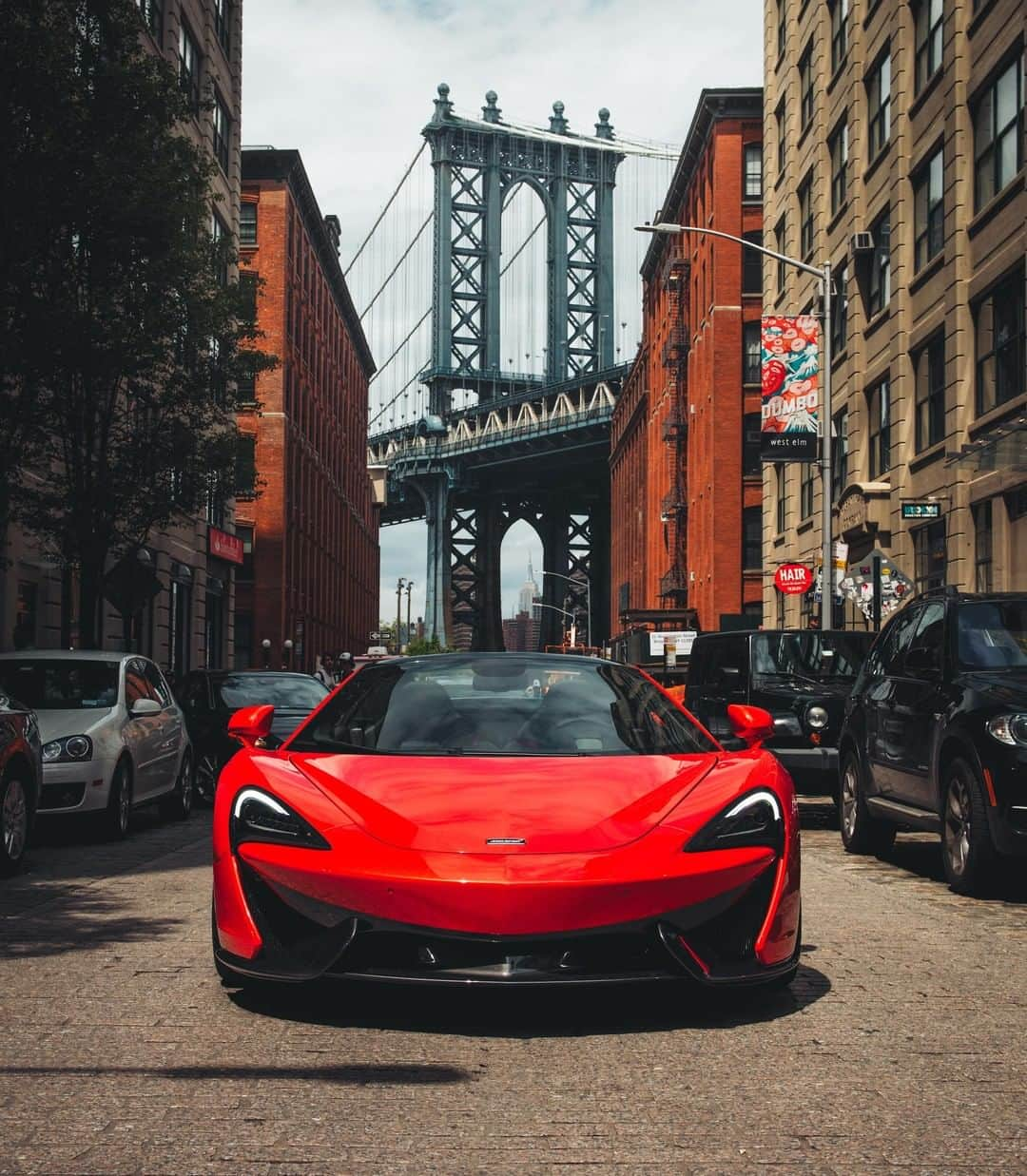 McLaren Automotiveさんのインスタグラム写真 - (McLaren AutomotiveInstagram)「#McLarenAdventures in The Big Apple with the #570SSpider」5月29日 17時22分 - mclarenauto