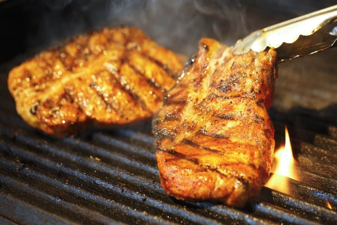 HyLifeporkTABLE代官山さんのインスタグラム写真 - (HyLifeporkTABLE代官山Instagram)「5/29  は肉の日！ 毎月29日は「肉の日」です。ハイライフポークテーブル では限定でグリルステーキを大変お得にご提供！ 自慢のグリルステーキをたっぷりお召し上がり下さい！ お待ちしております😀  #肉の日　 #hylifepork  #pork #steak #ステーキ #hylifeporktable #ハイライフポーク #グリル　#グリルステーキ　#daikanyama #代官山#肉好き　#肉好きな人と繋がりたい #お肉大好き　#ステーキ食べたい#肉活　#肉好き女子　#肉好き男子」5月29日 17時25分 - hylifepork