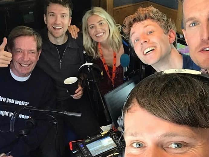 Mollie Kingさんのインスタグラム写真 - (Mollie KingInstagram)「Until next time Radio 1 Big Weekend! The best weekend with the best people 💛 And even some Saturdays thrown in thanks to @greg_james! ...Can’t go wrong with that! 😛」5月29日 17時39分 - mollieking