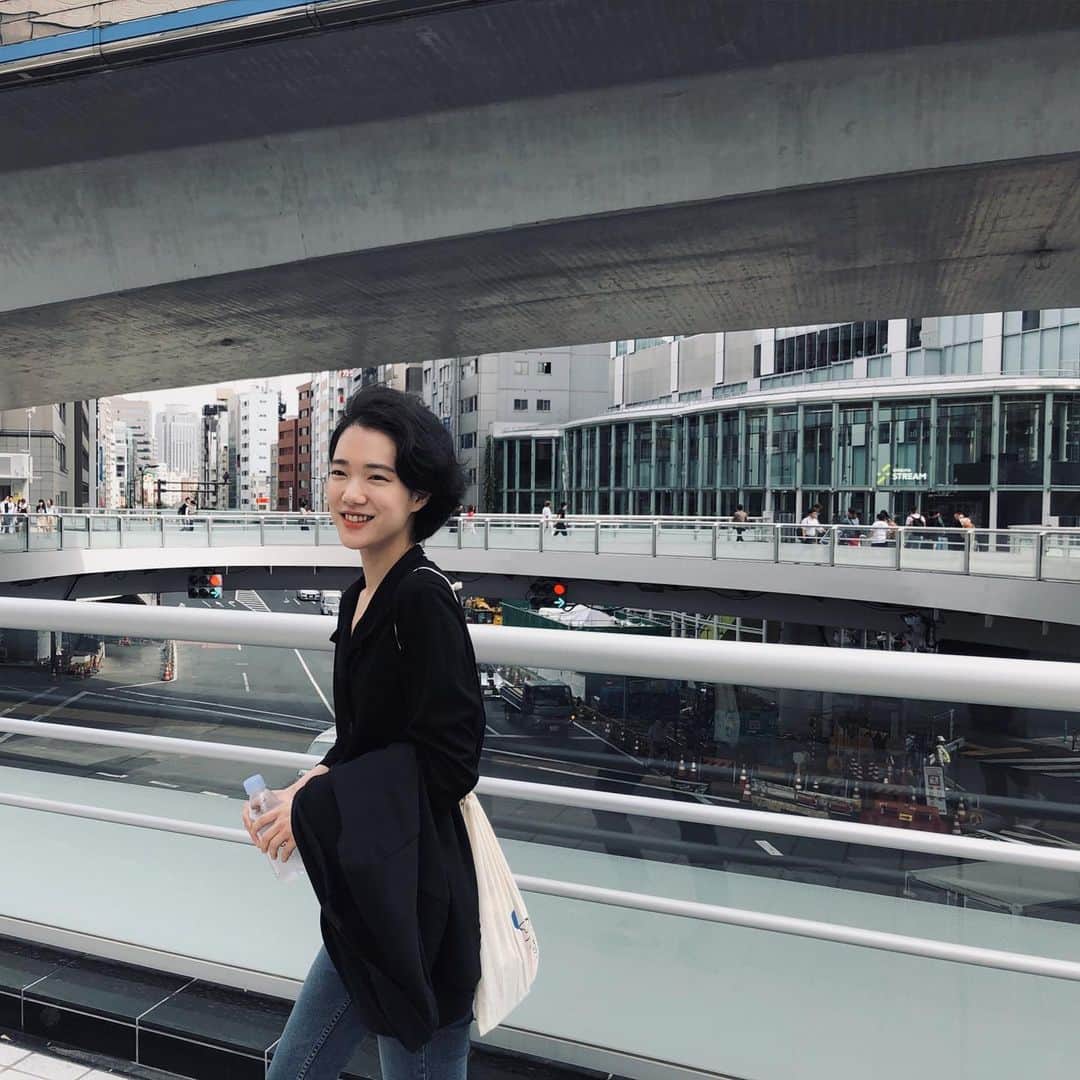 ソン・スヒョンさんのインスタグラム写真 - (ソン・スヒョンInstagram)「나는야 일본에 왔고 잘 먹고 있다🌱 #시부야」5月29日 17時59分 - sohnsuhyun
